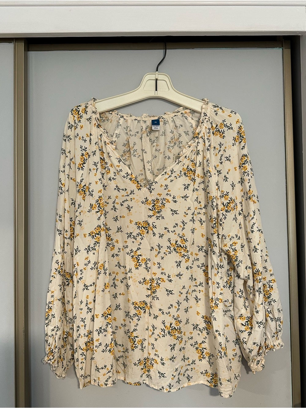 Old Navy Cream Floral V-Neck Peasant Blouse with Yellow Flowers